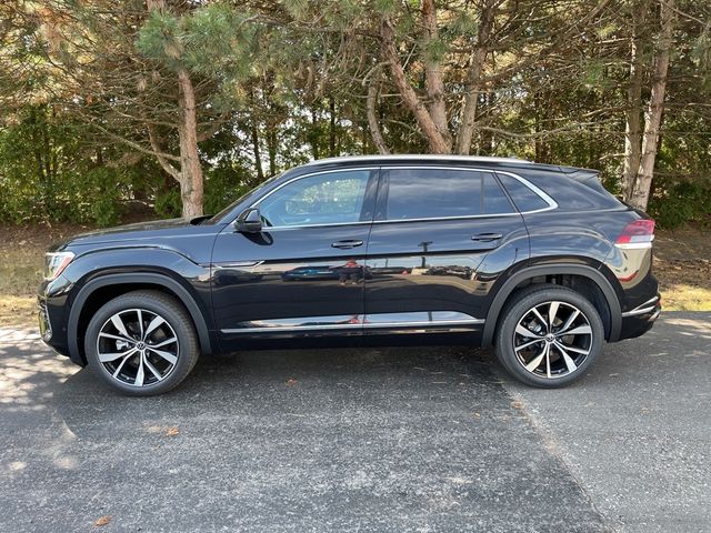 2024 Volkswagen Atlas Cross Sport 2.0T SEL Premium R-Line