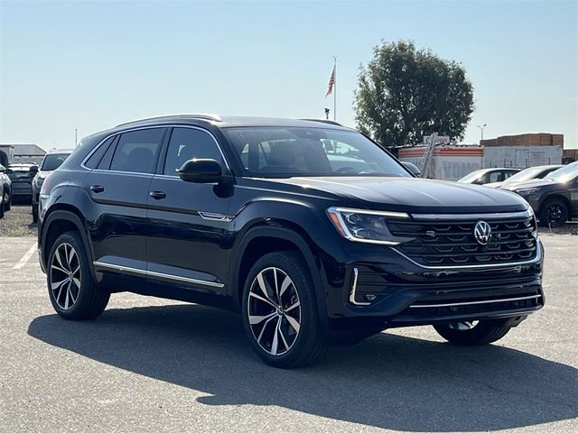 2024 Volkswagen Atlas Cross Sport 2.0T SEL Premium R-Line