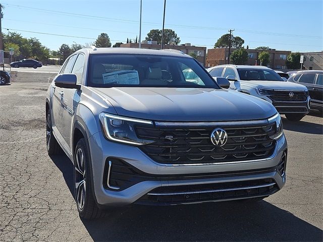 2024 Volkswagen Atlas Cross Sport 2.0T SEL Premium R-Line