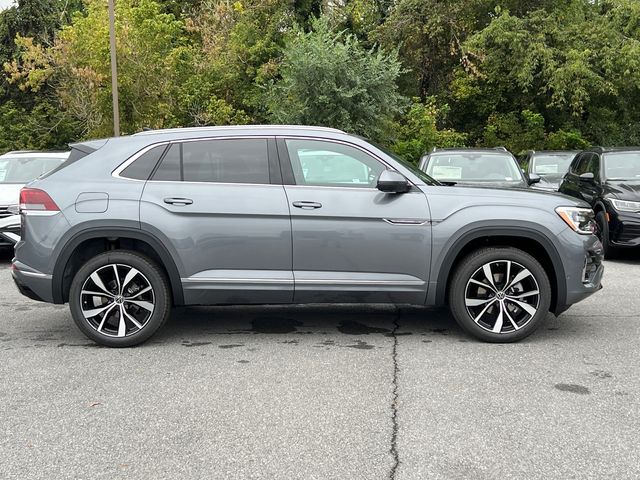 2024 Volkswagen Atlas Cross Sport 2.0T SEL Premium R-Line