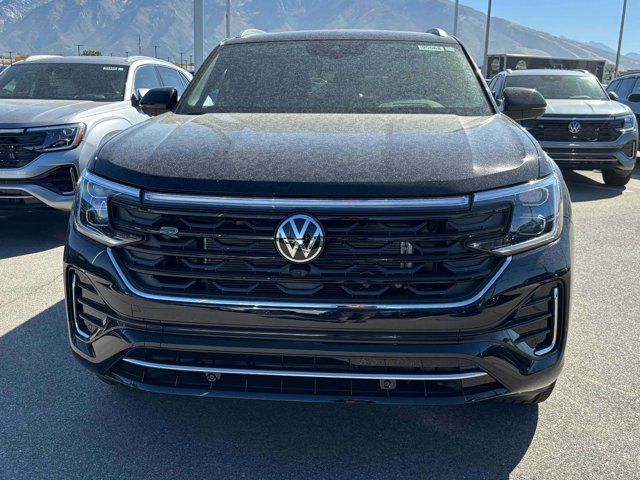 2024 Volkswagen Atlas Cross Sport 2.0T SEL Premium R-Line