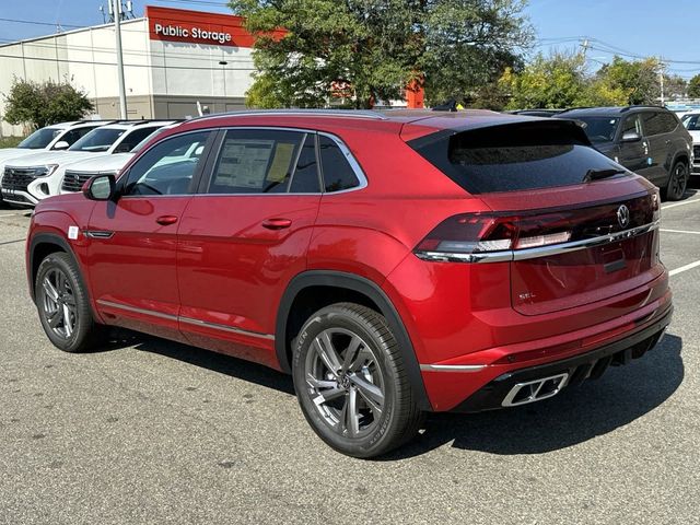 2024 Volkswagen Atlas Cross Sport 2.0T SEL R-Line