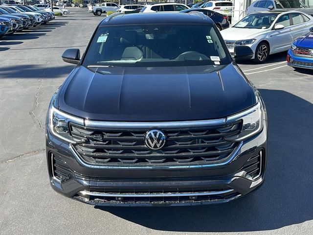 2024 Volkswagen Atlas Cross Sport 2.0T SEL R-Line