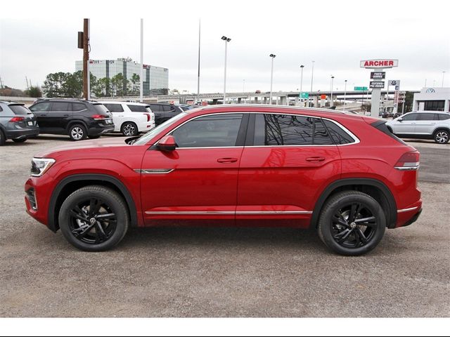 2024 Volkswagen Atlas Cross Sport 2.0T SEL R-Line