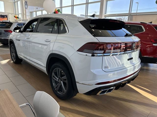 2024 Volkswagen Atlas Cross Sport 2.0T SEL R-Line