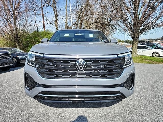 2024 Volkswagen Atlas Cross Sport 2.0T SEL R-Line