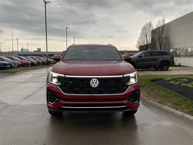 2024 Volkswagen Atlas Cross Sport 2.0T SEL R-Line