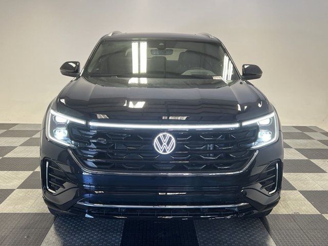 2024 Volkswagen Atlas Cross Sport 2.0T SEL R-Line