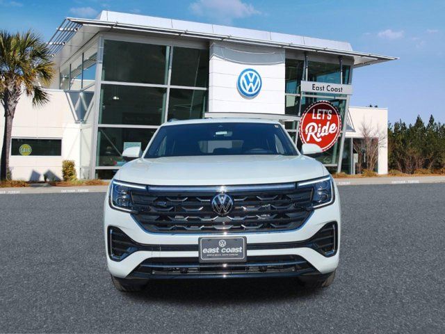 2024 Volkswagen Atlas Cross Sport 2.0T SEL R-Line