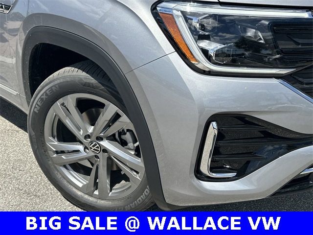 2024 Volkswagen Atlas Cross Sport 2.0T SEL R-Line