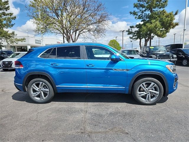 2024 Volkswagen Atlas Cross Sport 2.0T SEL R-Line