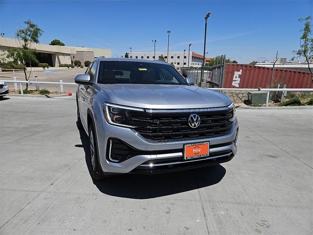 2024 Volkswagen Atlas Cross Sport 2.0T SEL R-Line