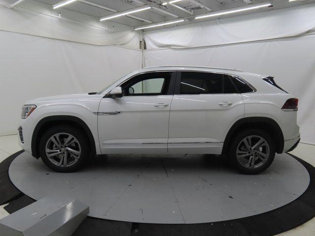 2024 Volkswagen Atlas Cross Sport 2.0T SEL R-Line