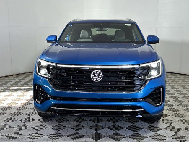 2024 Volkswagen Atlas Cross Sport 2.0T SEL R-Line