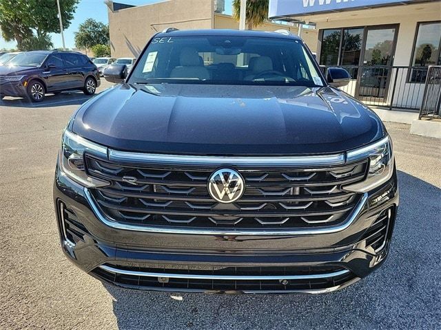 2024 Volkswagen Atlas Cross Sport 2.0T SEL R-Line