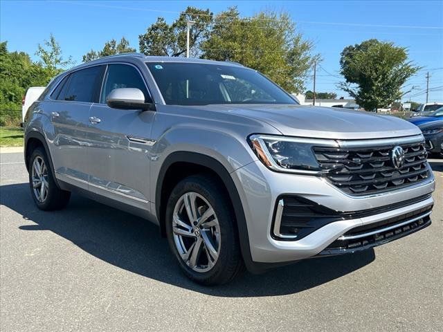 2024 Volkswagen Atlas Cross Sport 2.0T SEL R-Line