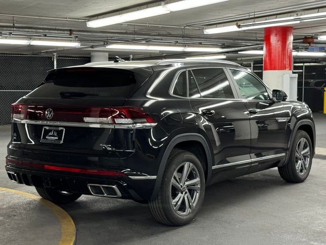 2024 Volkswagen Atlas Cross Sport 2.0T SEL R-Line