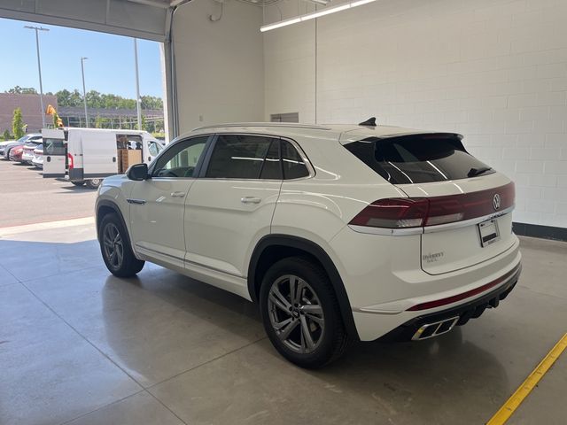 2024 Volkswagen Atlas Cross Sport 2.0T SEL R-Line