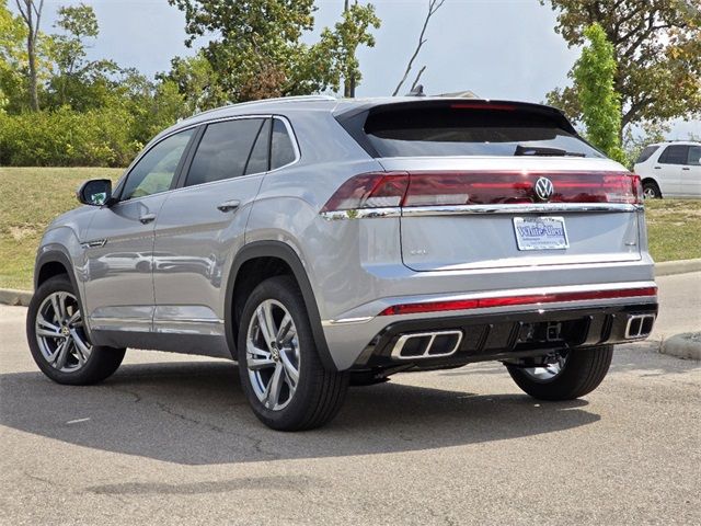 2024 Volkswagen Atlas Cross Sport 2.0T SEL R-Line