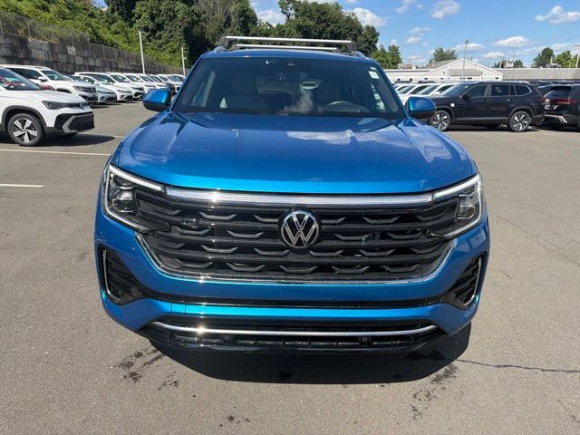 2024 Volkswagen Atlas Cross Sport 2.0T SEL R-Line