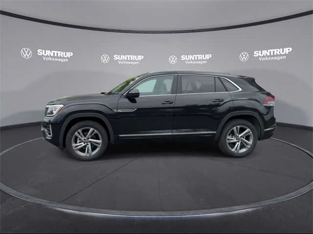 2024 Volkswagen Atlas Cross Sport 2.0T SEL R-Line