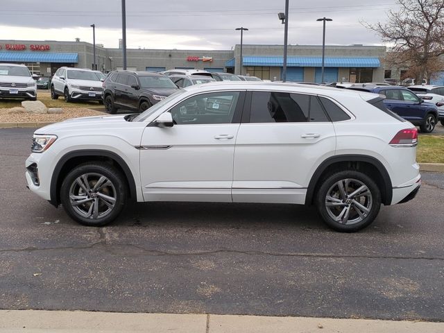 2024 Volkswagen Atlas Cross Sport 2.0T SEL R-Line