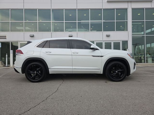 2024 Volkswagen Atlas Cross Sport 2.0T SEL R-Line