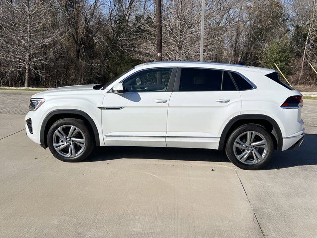 2024 Volkswagen Atlas Cross Sport 2.0T SEL R-Line