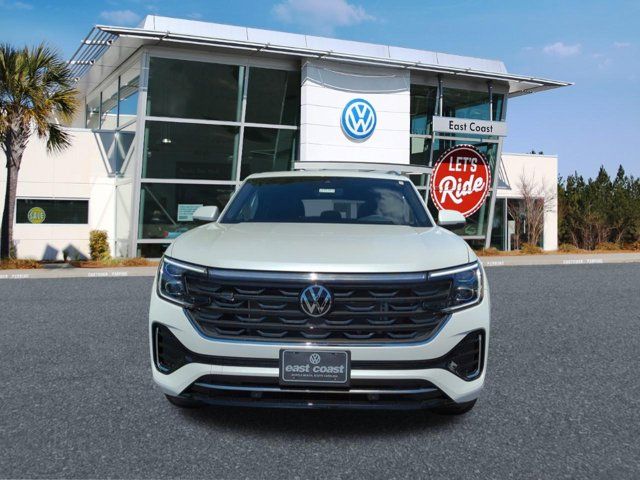 2024 Volkswagen Atlas Cross Sport 2.0T SEL R-Line