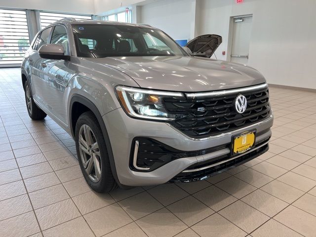 2024 Volkswagen Atlas Cross Sport 2.0T SEL R-Line