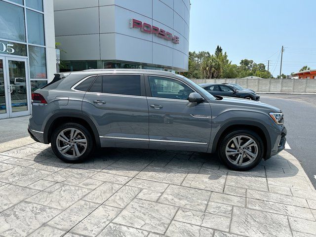 2024 Volkswagen Atlas Cross Sport 2.0T SEL R-Line