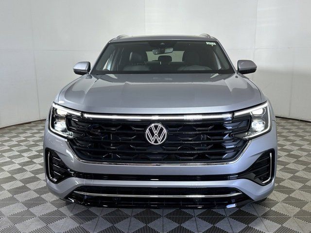 2024 Volkswagen Atlas Cross Sport 2.0T SEL R-Line