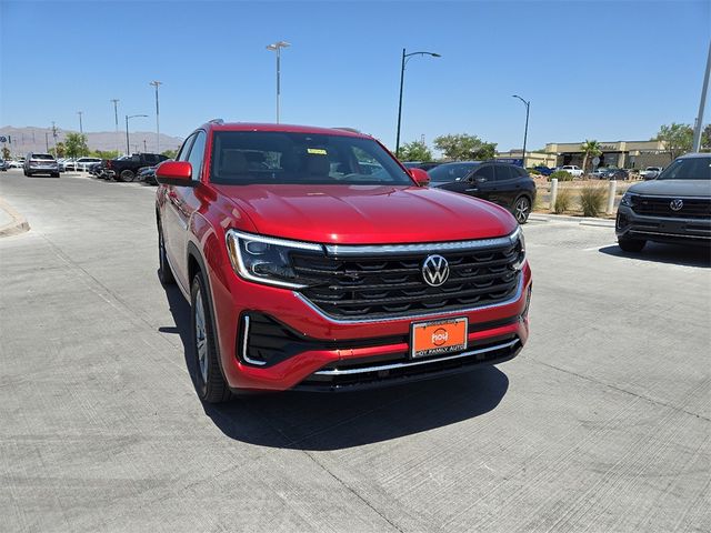 2024 Volkswagen Atlas Cross Sport 2.0T SEL R-Line