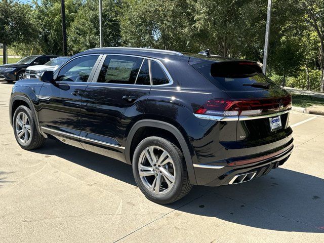 2024 Volkswagen Atlas Cross Sport 2.0T SEL R-Line