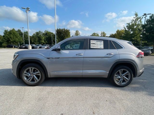 2024 Volkswagen Atlas Cross Sport 2.0T SEL R-Line