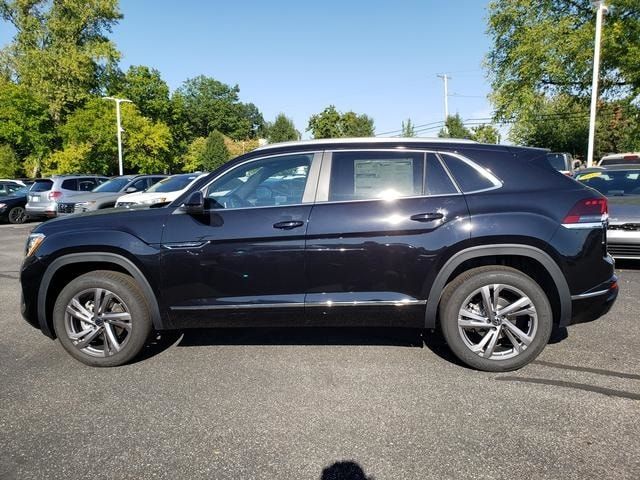 2024 Volkswagen Atlas Cross Sport 2.0T SEL R-Line