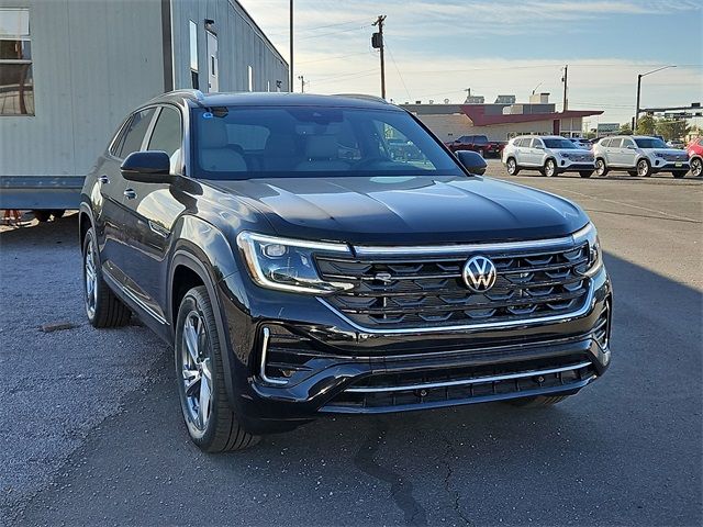 2024 Volkswagen Atlas Cross Sport 2.0T SEL R-Line