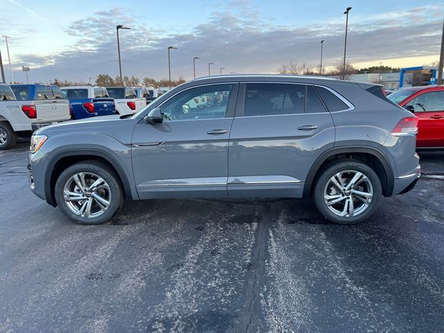 2024 Volkswagen Atlas Cross Sport 2.0T SEL R-Line