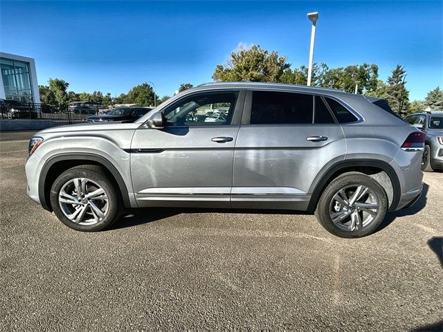 2024 Volkswagen Atlas Cross Sport 2.0T SEL R-Line