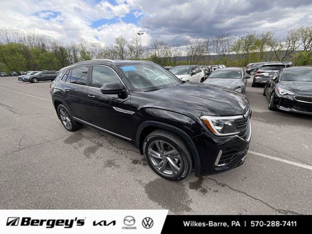 2024 Volkswagen Atlas Cross Sport 2.0T SEL R-Line