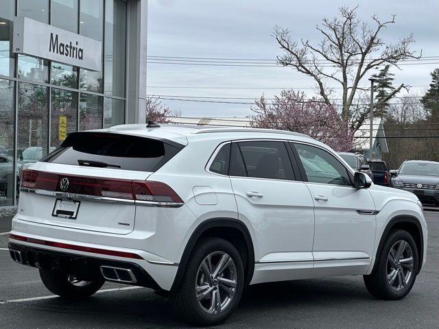 2024 Volkswagen Atlas Cross Sport 2.0T SEL R-Line