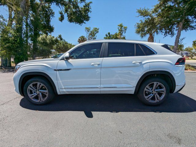 2024 Volkswagen Atlas Cross Sport 2.0T SEL R-Line