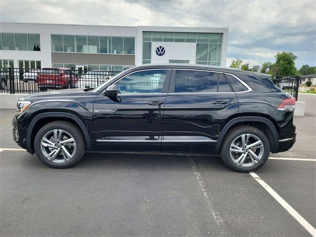 2024 Volkswagen Atlas Cross Sport 2.0T SEL R-Line