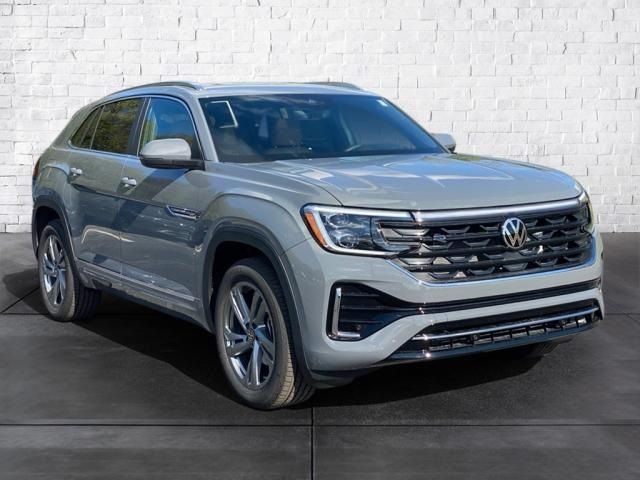 2024 Volkswagen Atlas Cross Sport 2.0T SEL R-Line