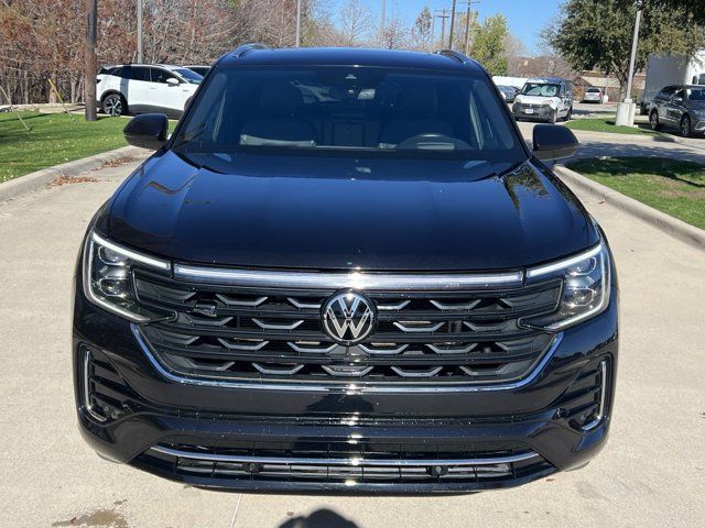 2024 Volkswagen Atlas Cross Sport 2.0T SEL R-Line