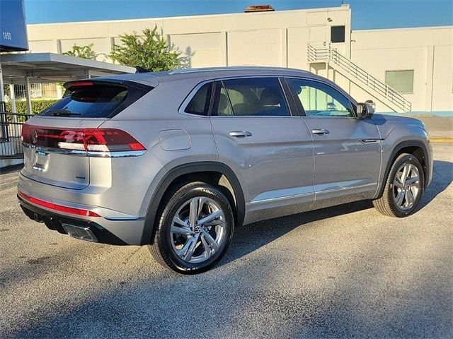 2024 Volkswagen Atlas Cross Sport 2.0T SEL R-Line