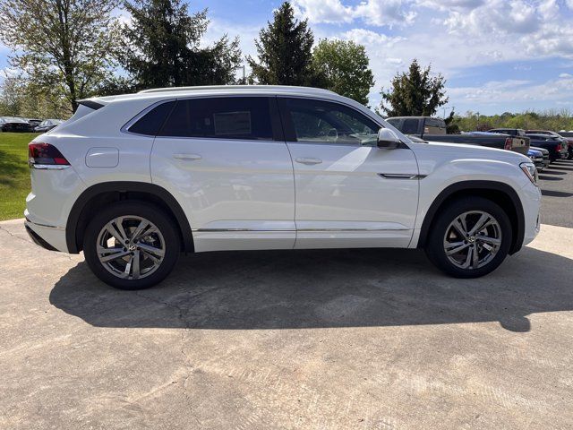 2024 Volkswagen Atlas Cross Sport 2.0T SEL R-Line