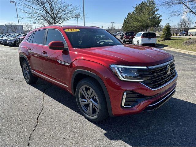 2024 Volkswagen Atlas Cross Sport 2.0T SEL R-Line