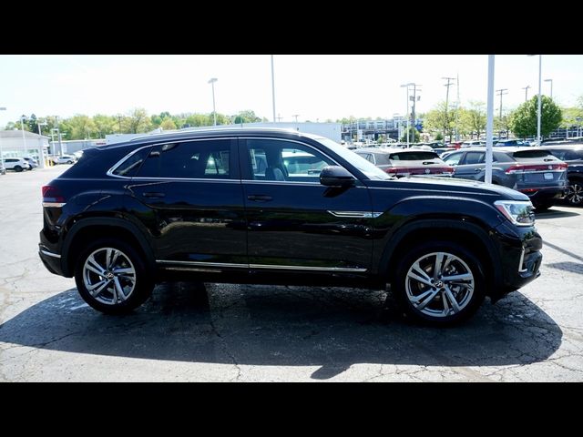 2024 Volkswagen Atlas Cross Sport 2.0T SEL R-Line