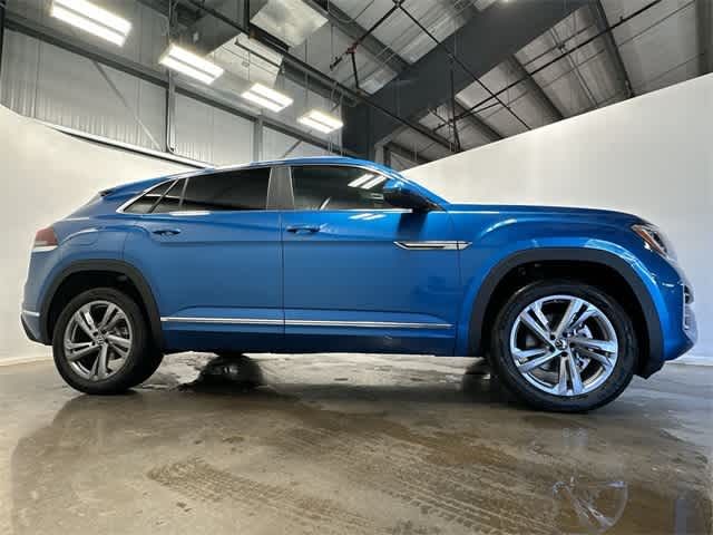 2024 Volkswagen Atlas Cross Sport 2.0T SEL R-Line